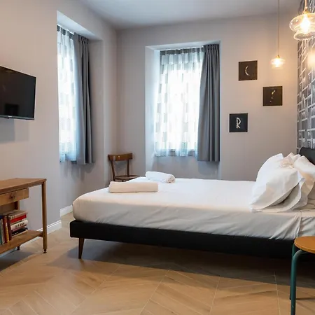 Regina Boutique * טריאסטה