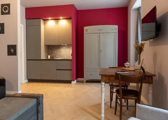 Regina Boutique * Trieste