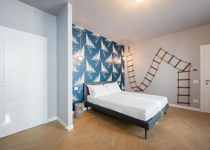 Regina Boutique * Trieste